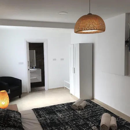Nissi 28 Villa *